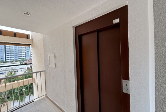 Venta - Apartamento / Piso -
Torrevieja - Costa Blanca