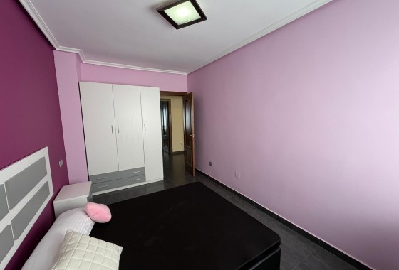 Herverkoop - Appartement / Flat -
Beniel - CENTRO