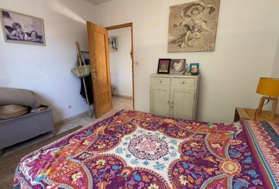 Herverkoop - Finca Landelijk pand -
Albatera - BARRANCO SAN CAYETANO