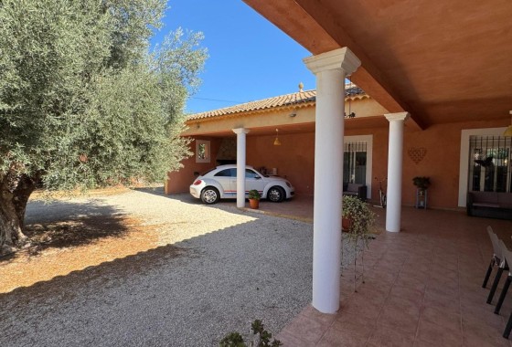 Herverkoop - Finca Landelijk pand -
Albatera - BARRANCO SAN CAYETANO