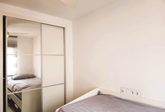 Herverkoop - Stadswoning -
Cabo Roig - Cala Capitan