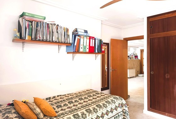 Herverkoop - Stadswoning -
Cabo Roig - Cala Capitan