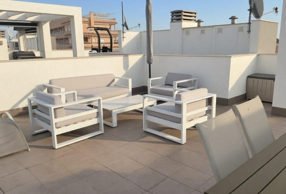 Herverkoop - Appartement / Flat -
Torrevieja - Punta Prima