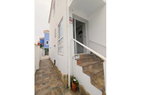 Herverkoop - Vrijstaande Villa -
San Miguel de Salinas - Las filipinas