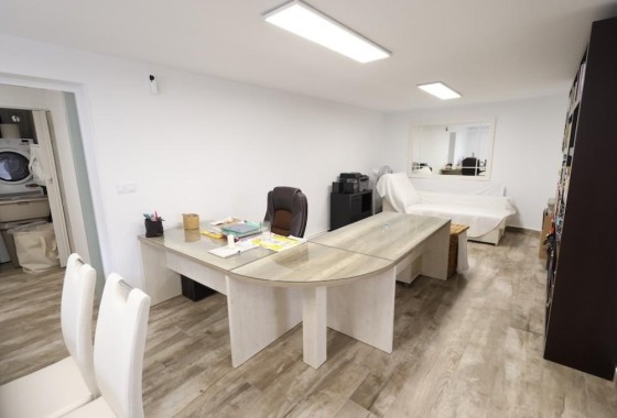 Herverkoop - Vrijstaande Villa -
San Miguel de Salinas - Las filipinas