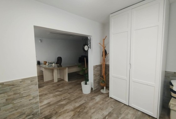 Herverkoop - Vrijstaande Villa -
San Miguel de Salinas - Las filipinas