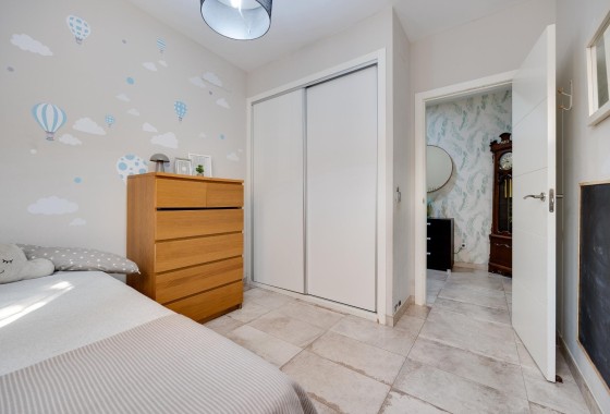 Herverkoop - Stadswoning -
Torrevieja - Center