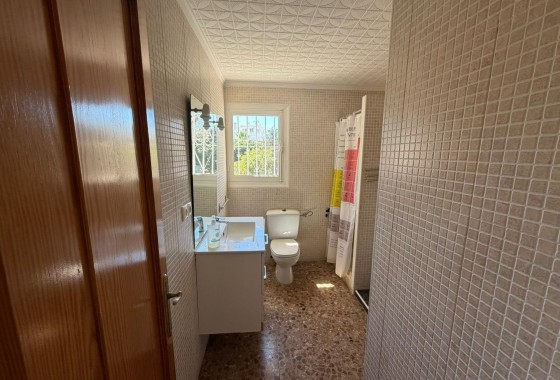 Resale - Freistehende Villa -
Torrevieja - Los Balcones