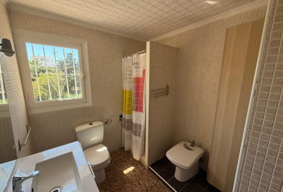Resale - Freistehende Villa -
Torrevieja - Los Balcones