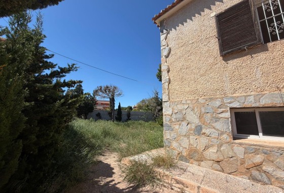 Resale - Freistehende Villa -
Torrevieja - Los Balcones