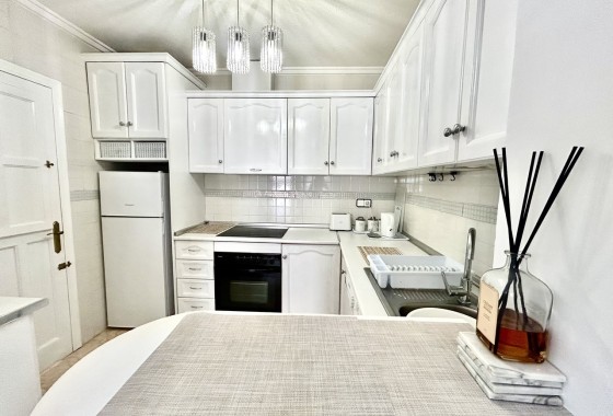 Venta - Casa de pueblo -
Punta Prima - Costa Blanca