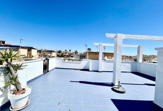 Venta - Casa de pueblo -
Punta Prima - Costa Blanca