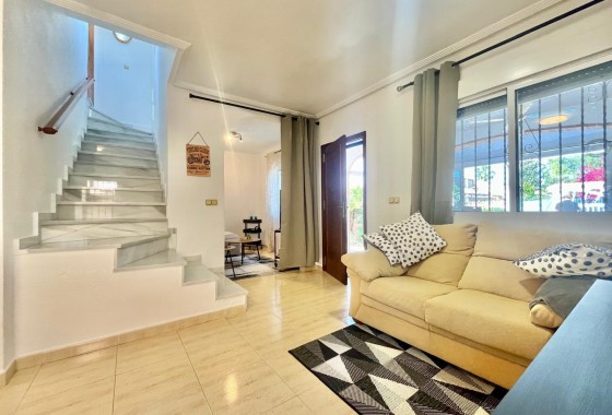 Revente - Villa Individuelle -
Orihuela Costa - Los Almendros-la Florida