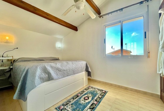 Revente - Villa Individuelle -
Orihuela Costa - Los Almendros-la Florida
