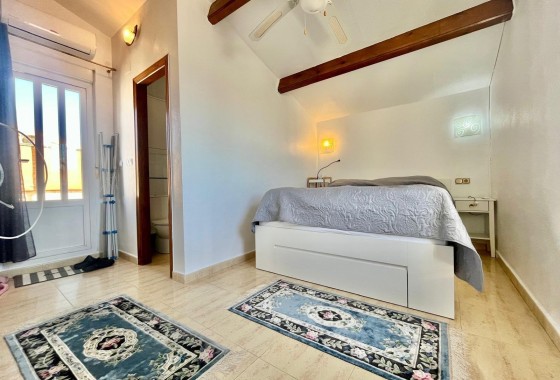 Revente - Villa Individuelle -
Orihuela Costa - Los Almendros-la Florida