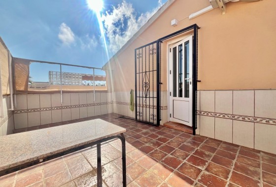 Revente - Villa Individuelle -
Orihuela Costa - Los Almendros-la Florida