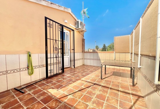 Revente - Villa Individuelle -
Orihuela Costa - Los Almendros-la Florida
