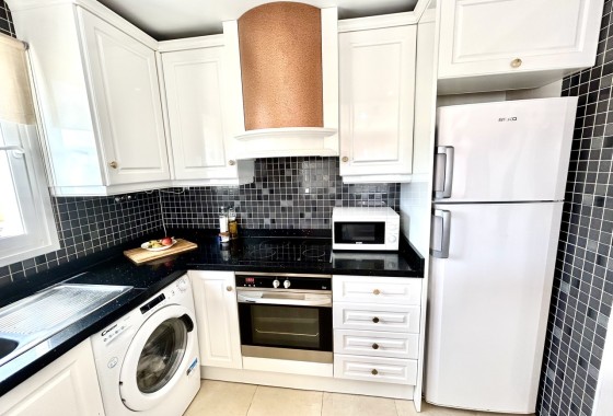 Resale - Wohnung / Appartement -
Villamartín - Costa Blanca