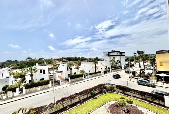 Resale - Wohnung / Appartement -
Villamartín - Costa Blanca