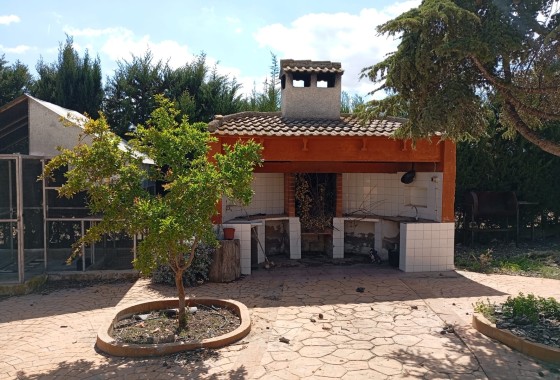 Venta - Chalet Independiente -
Yecla - Inland