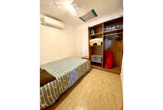 Resale - Stadthaus -
Torrevieja - La Siesta - El Salado - Torreta