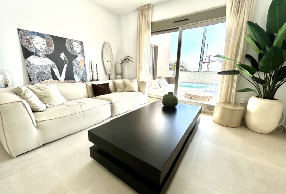 Resale - Freistehende Villa -
San Miguel de Salinas - Inland