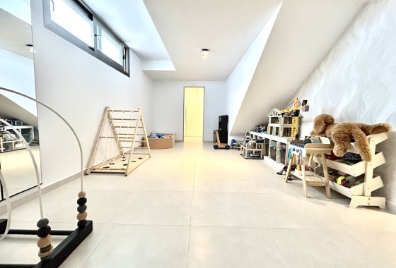 Resale - Freistehende Villa -
San Miguel de Salinas - Inland