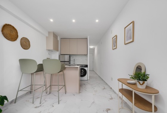 Resale - Wohnung / Appartement -
Torrevieja - Cabo cervera