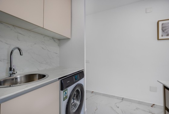 Resale - Wohnung / Appartement -
Torrevieja - Cabo cervera