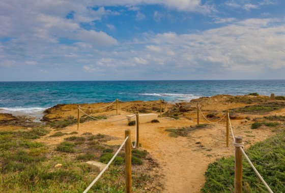 Resale - Wohnung / Appartement -
Torrevieja - Cabo cervera