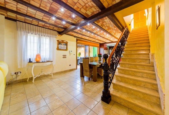 Sale - Finca Country Property -
Almoradí