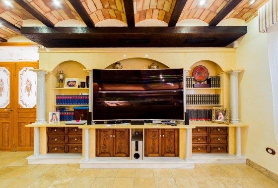 Sale - Finca Country Property -
Almoradí