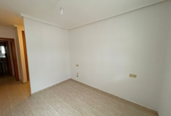 Resale - Wohnung / Appartement -
Orihuela Costa