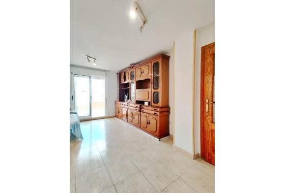Venta - Apartamento / Piso -
Torrevieja - Curva del Palangre