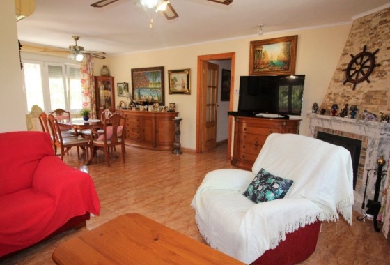 Venta - Chalet Independiente -
Torrevieja - Los Balcones