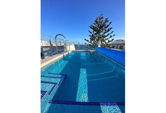 Venta - Apartamento / Piso -
Torrevieja - Playa del Cura