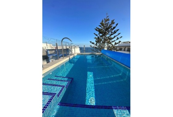 Venta - Apartamento / Piso -
Torrevieja - Playa del Cura