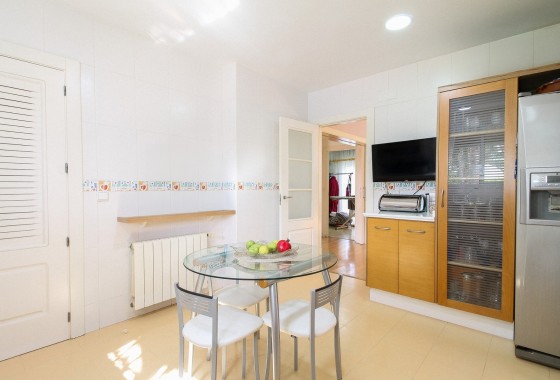 Venta - Chalet Independiente -
San Vicente del Raspeig - Inland