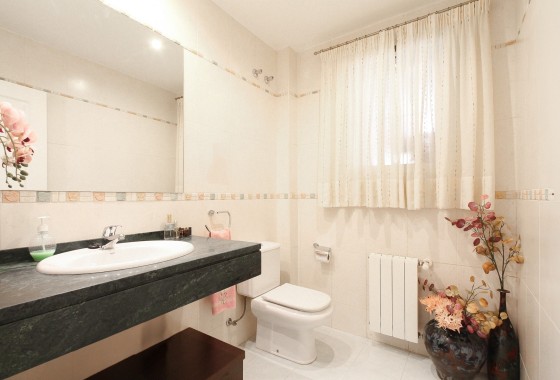 Venta - Chalet Independiente -
San Vicente del Raspeig - Inland