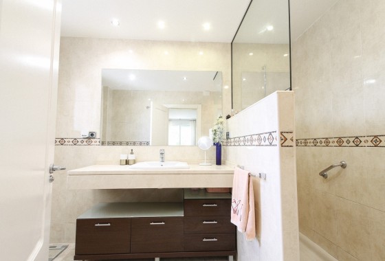 Venta - Chalet Independiente -
San Vicente del Raspeig - Inland