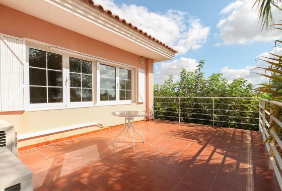 Venta - Chalet Independiente -
San Vicente del Raspeig - Inland