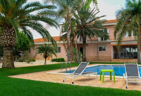 Venta - Chalet Independiente -
San Vicente del Raspeig - Inland