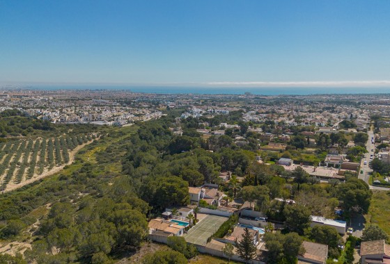 Herverkoop - Vrijstaande Villa -
Orihuela - Inland