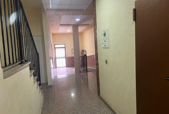 Herverkoop - Appartement / Flat -
Dolores - Comunidad Valenciana