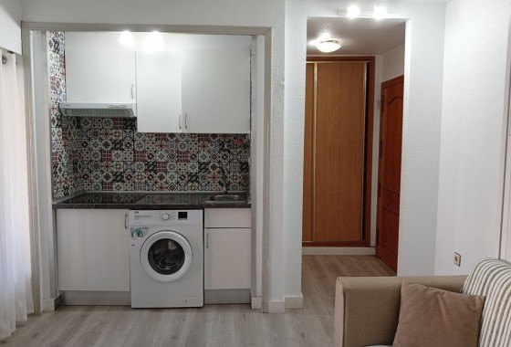 Herverkoop - Appartement / Flat -
Torrevieja - Habaneras
