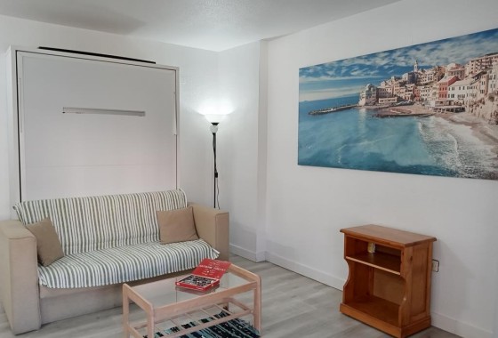 Herverkoop - Appartement / Flat -
Torrevieja - Habaneras