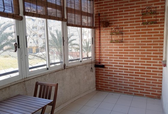Herverkoop - Appartement / Flat -
Torrevieja - Habaneras