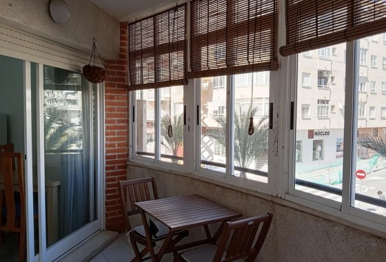 Herverkoop - Appartement / Flat -
Torrevieja - Habaneras