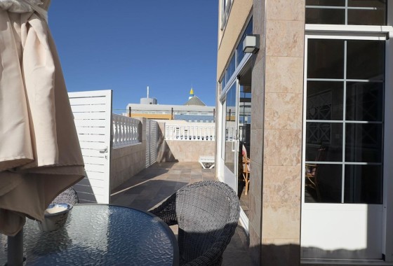 Sprzedaż - Apartament / Mieszkanie -
Torrevieja - Center