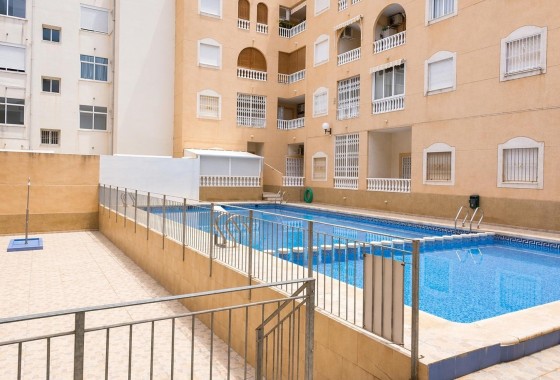 Revente - Appartement -
Torrevieja - Habaneras